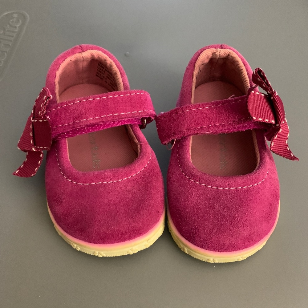 Babygirl pink mary jane shoes